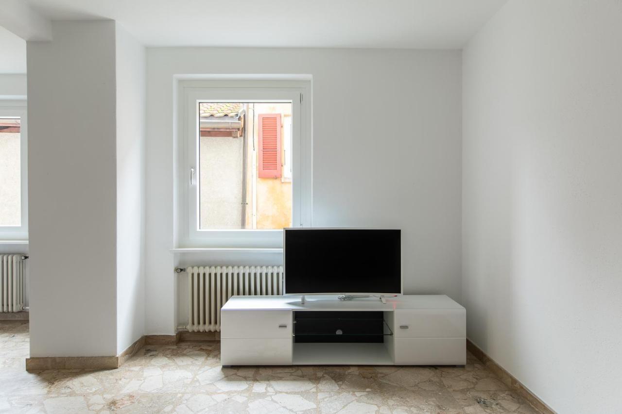 Rose Apartment By Quokka 360 - Refined Two-Bedroom Apartment With Garden Lugano Extérieur photo